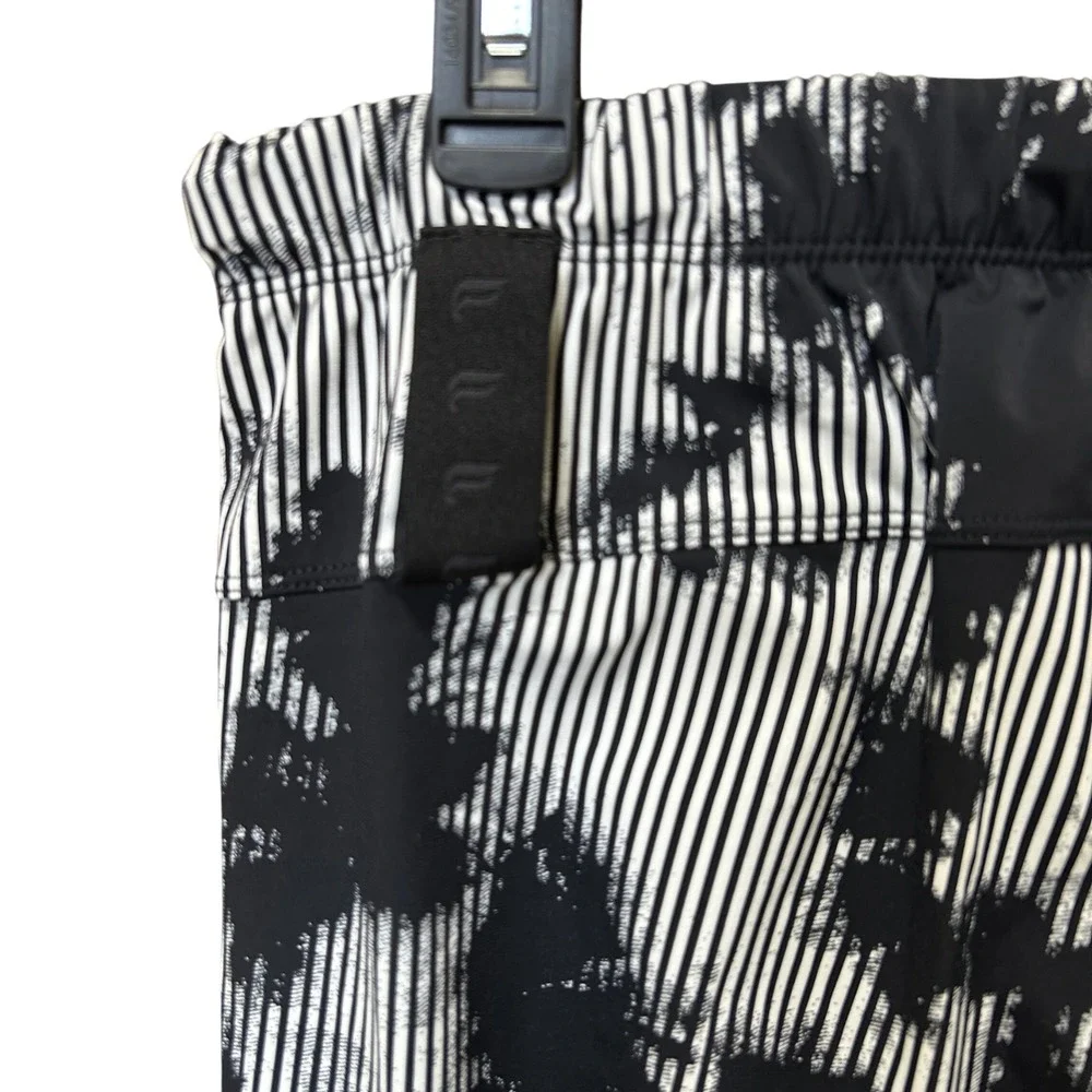 Fabletics Mens The One Jogger Black White Tie Dye Stripe PT2252152-8771-22240 M - Picture 8 of 9